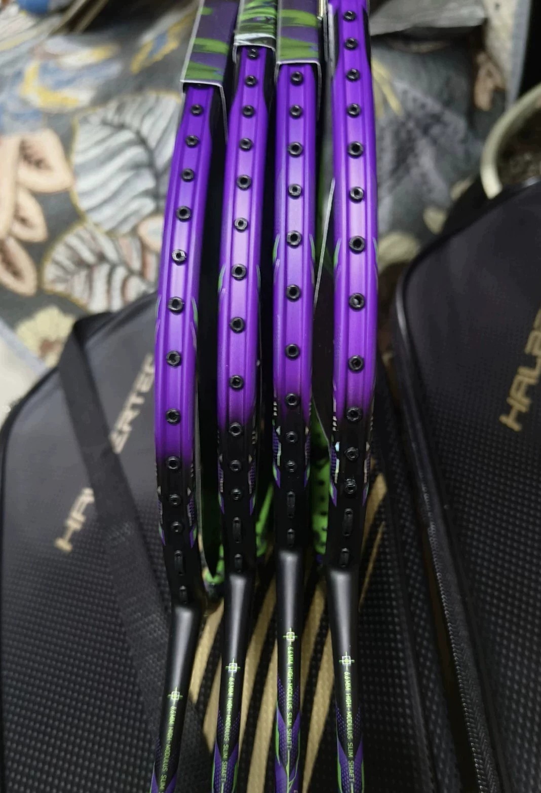 #羽毛球拍李宁战戟9000晶石绿龙吟紫 徐晨、渡边勇大最新战拍 4UG5 空拍价，穿线收费请咨询 全新正品，防伪二维码可验假一赔十 包邮！ LINING羽毛球拍